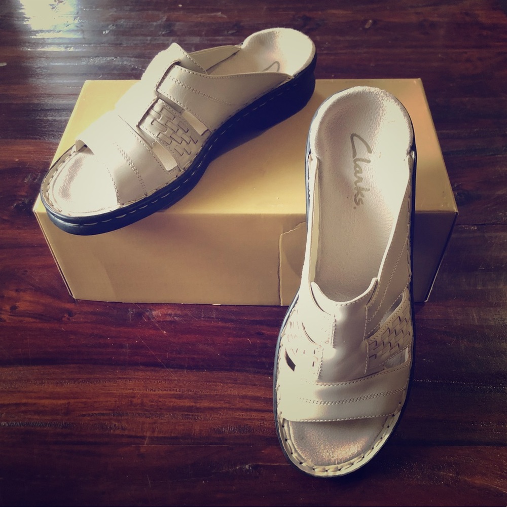 Women’s shoes